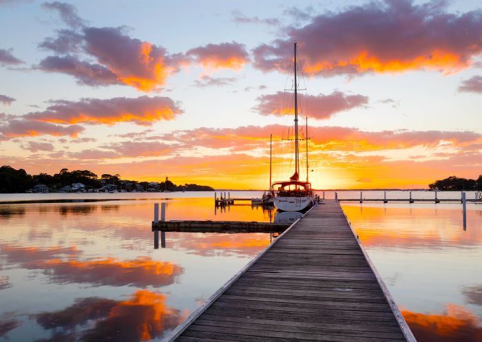 Wangi Wangi Point, Lake Macquarie 